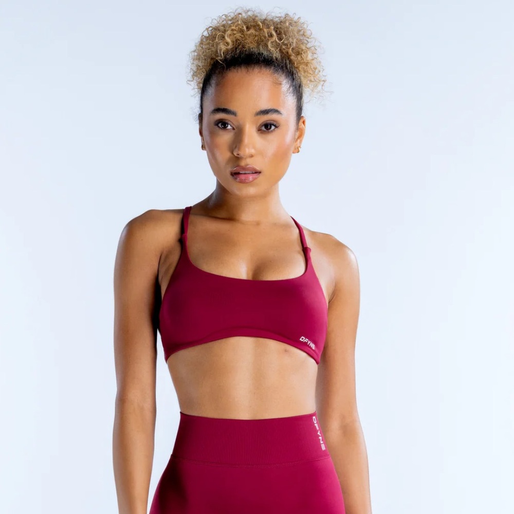 DFYNE Dynamic Twist Back Bra